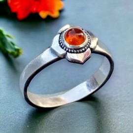 Anillo flor con Granate naranja en plata 925