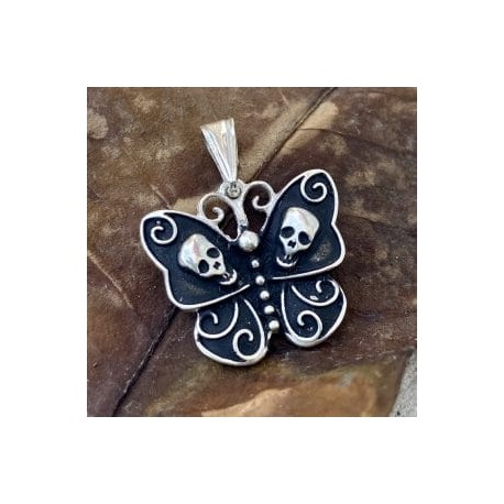 Dije Mariposa con calaveras en plata 925