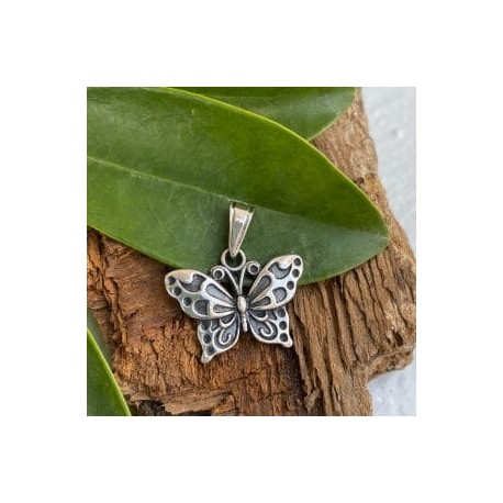 Dije Mariposa en plata 925