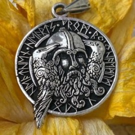 Dije Odin en plata 925