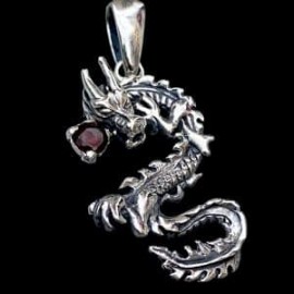 Dragon con Granate en plata 925