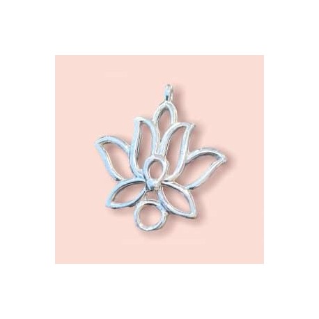 Charm flor de loto en plata 925
