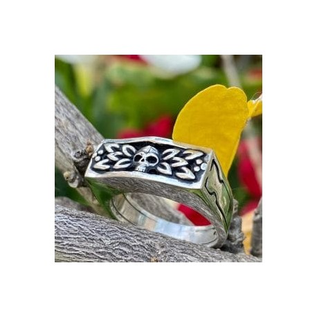 Anillo de Calavera en plata 925