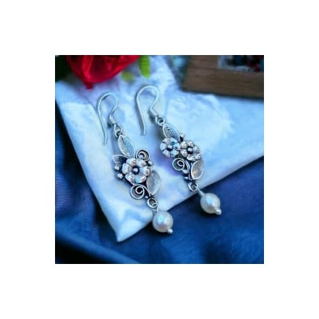 Aretes flores con Perla en plata 925