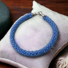 Pulsera tejida con Calcedonia azul en plata 925