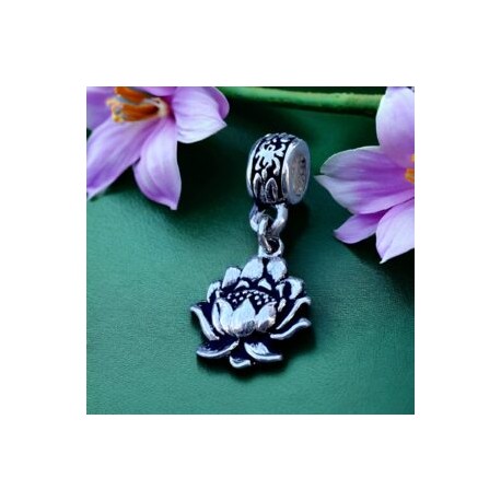 Charm flor de loto tipo Pandora en plata 925